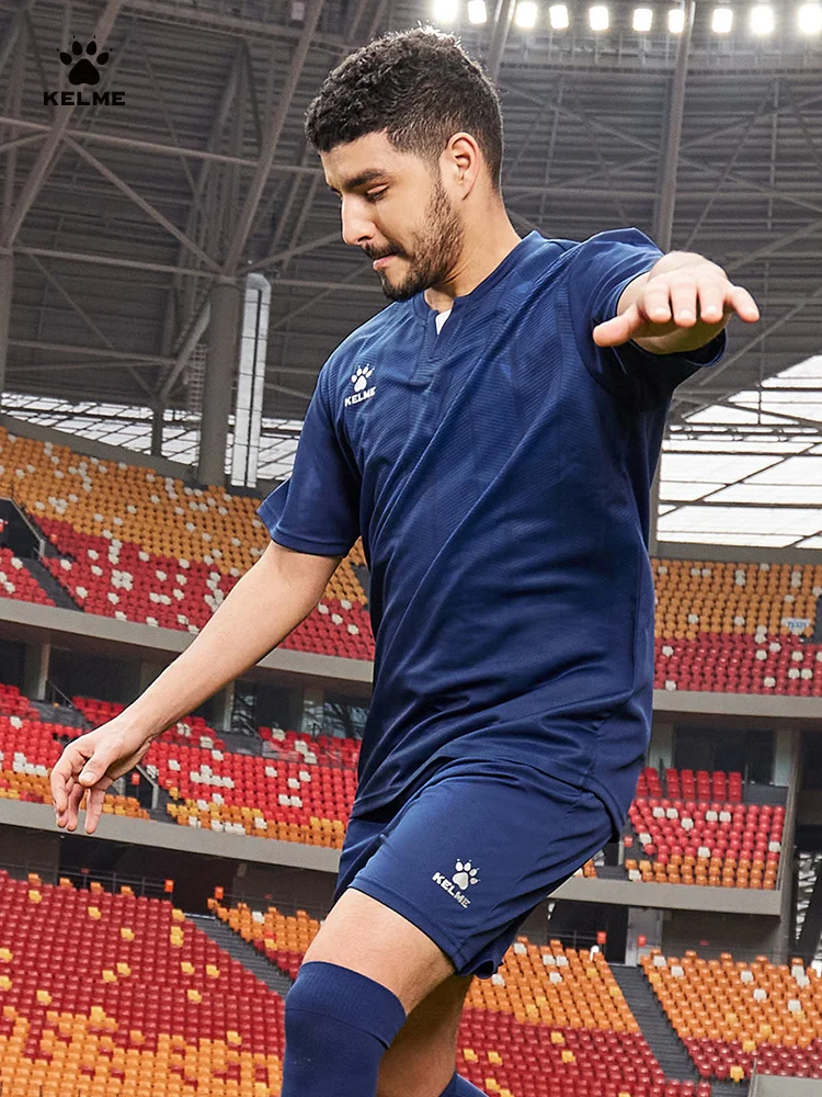 kf-S310da2226d434013977ed3e0e83b07d9Z Kelme Football Suit Customized Set 2024 Summer Outdoor Running Training Short Sleeve Shorts Basketball Suit Soccer Jersey